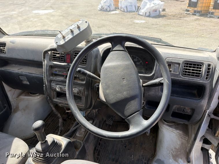 image for item EO8765 Suzuki EBD-DA63T mini truck