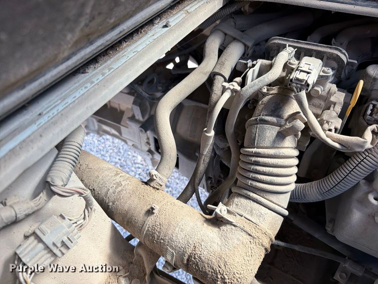 image for item EO8765 Suzuki EBD-DA63T mini truck