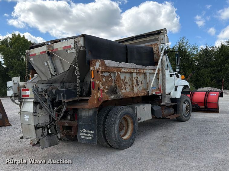 image for item EO8766 2011 International WorkStar 7400 dump truck
