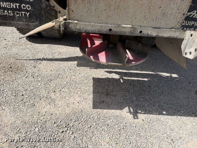 image for item EO8766 2011 International WorkStar 7400 dump truck