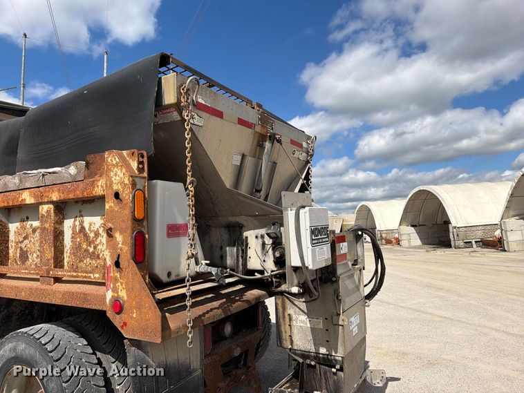 image for item EO8766 2011 International WorkStar 7400 dump truck