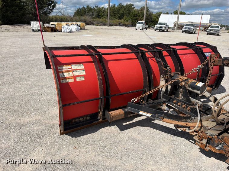 image for item EO8766 2011 International WorkStar 7400 dump truck