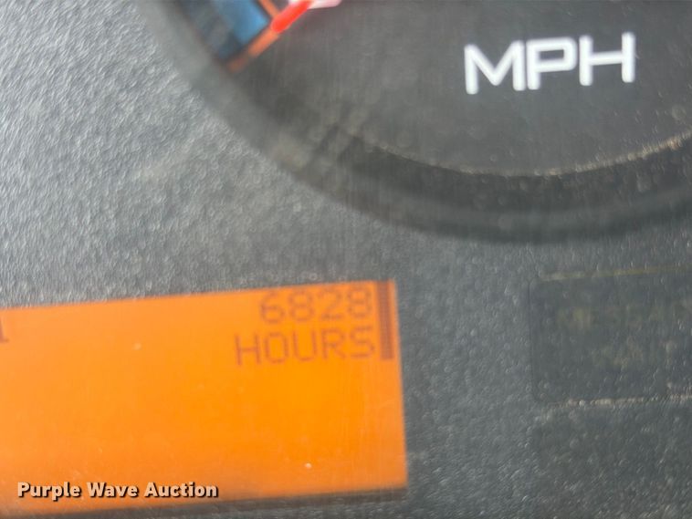 image for item EO8766 2011 International WorkStar 7400 dump truck
