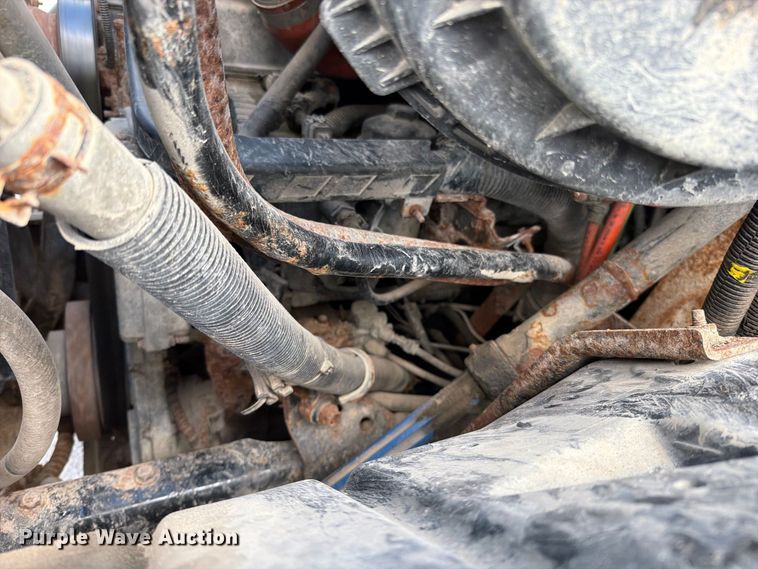 image for item EO8766 2011 International WorkStar 7400 dump truck
