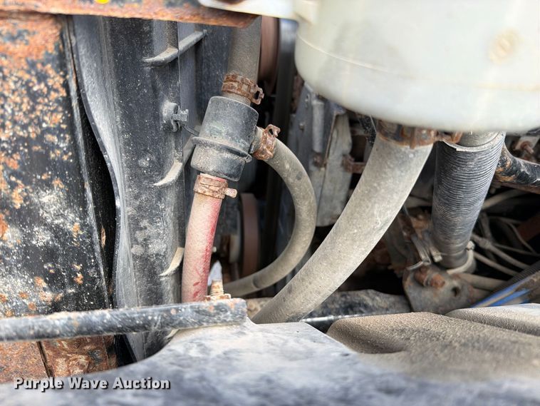 image for item EO8766 2011 International WorkStar 7400 dump truck