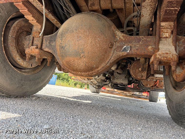 image for item EO8766 2011 International WorkStar 7400 dump truck