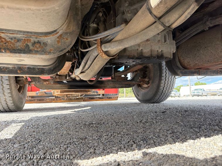 image for item EO8766 2011 International WorkStar 7400 dump truck