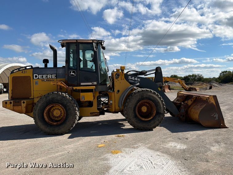 image for item EO8767 2010 John Deere 544K wheel loader