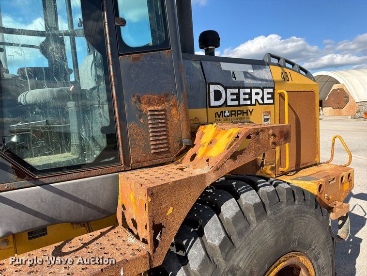 image for item EO8767 2010 John Deere 544K wheel loader
