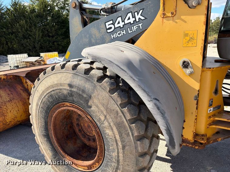 image for item EO8767 2010 John Deere 544K wheel loader