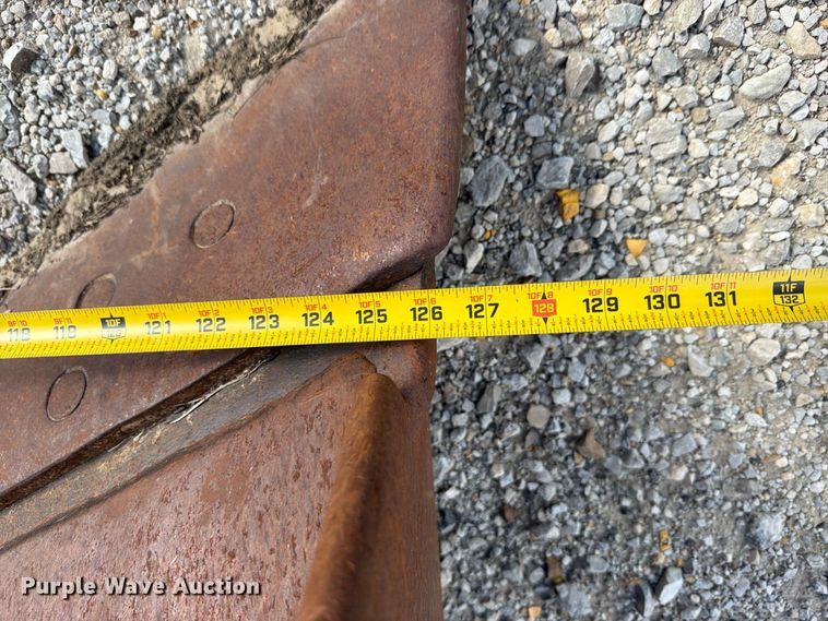 image for item EO8768 1994 Caterpillar D6H dozer
