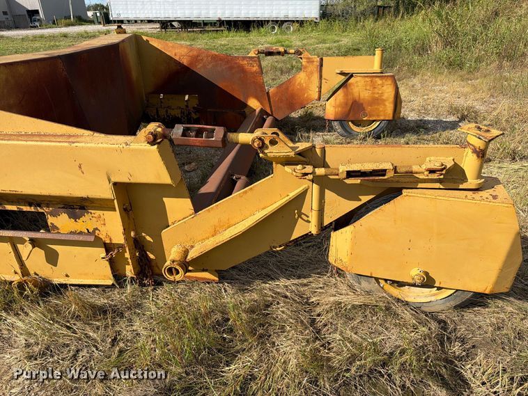 image for item EO8768 1994 Caterpillar D6H dozer
