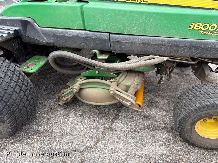 image for item EO8769 John Deere 8800A TerrainCut reel mower