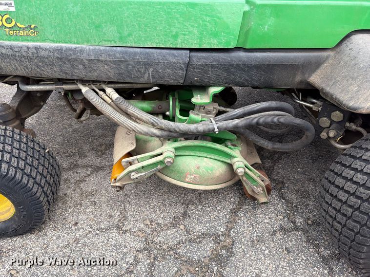 image for item EO8769 John Deere 8800A TerrainCut reel mower