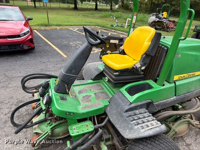 image for item EO8769 John Deere 8800A TerrainCut reel mower