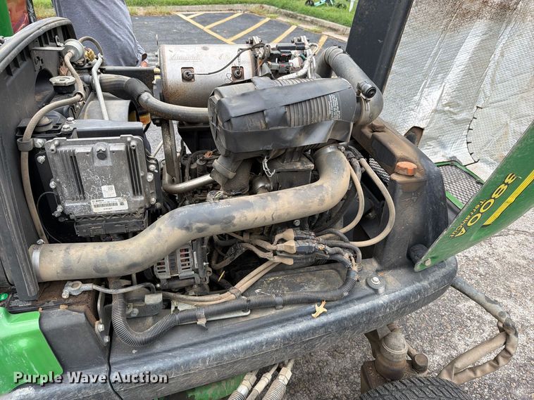 image for item EO8769 John Deere 8800A TerrainCut reel mower