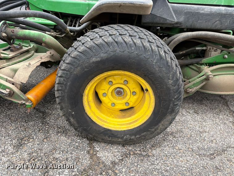 image for item EO8769 John Deere 8800A TerrainCut reel mower