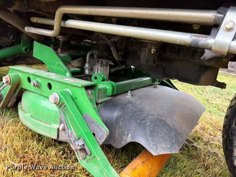 image for item EO8770 John Deere 7400A reel mower