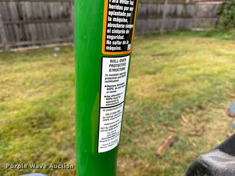image for item EO8770 John Deere 7400A reel mower