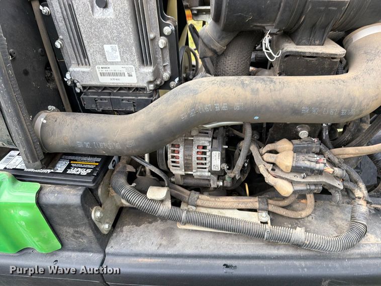 image for item EO8770 John Deere 7400A reel mower