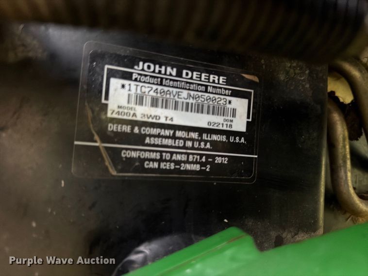image for item EO8770 John Deere 7400A reel mower