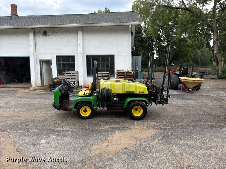 image for item EO8771 John Deere 2020 turf sprayer