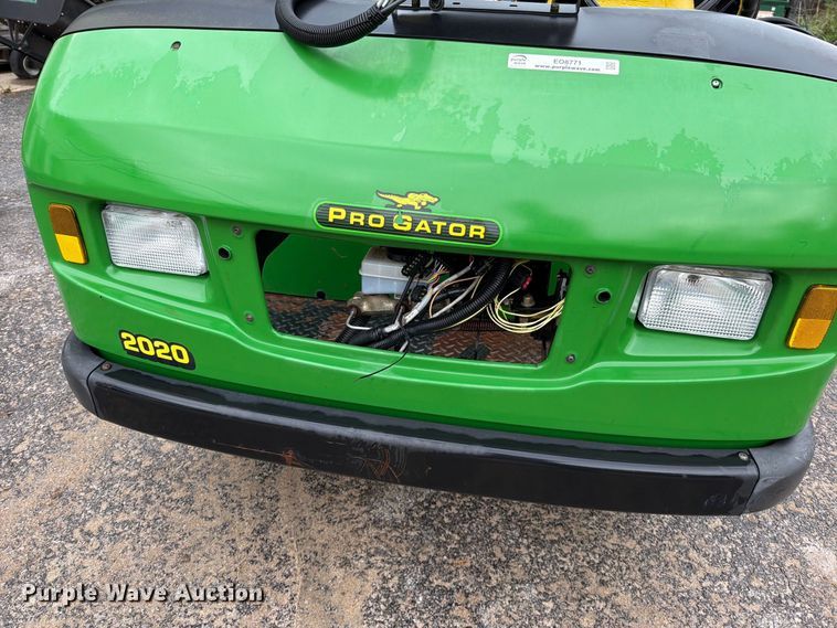 image for item EO8771 John Deere 2020 turf sprayer