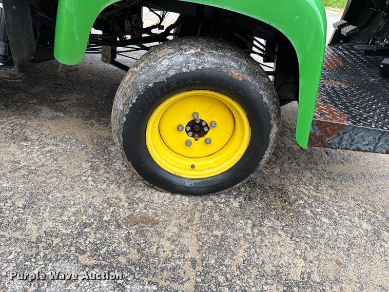 image for item EO8771 John Deere 2020 turf sprayer
