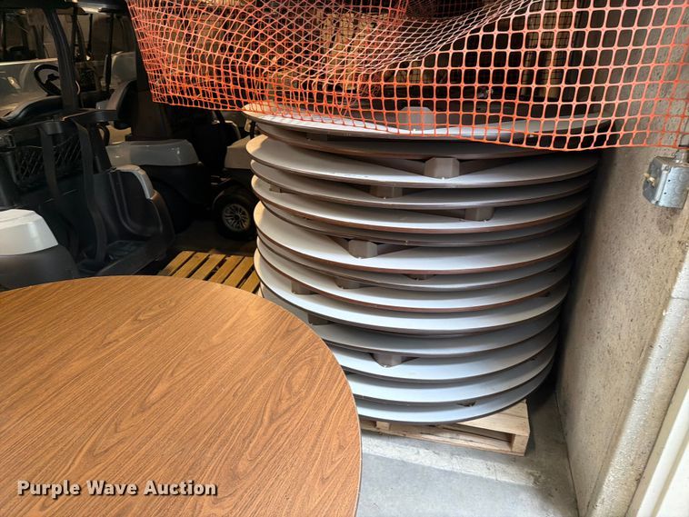 image for item EO8774 6' round tables