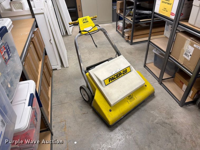 image for item EO8776 NSS Pacer-28 Industrial vacuum