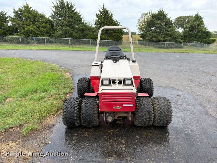 image for item EO8778 Ventrac 4500Z municipal tractor
