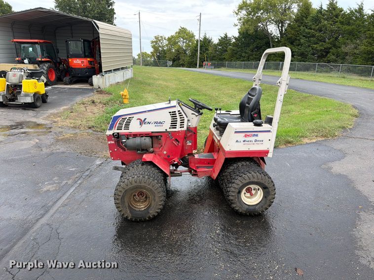 image for item EO8778 Ventrac 4500Z municipal tractor
