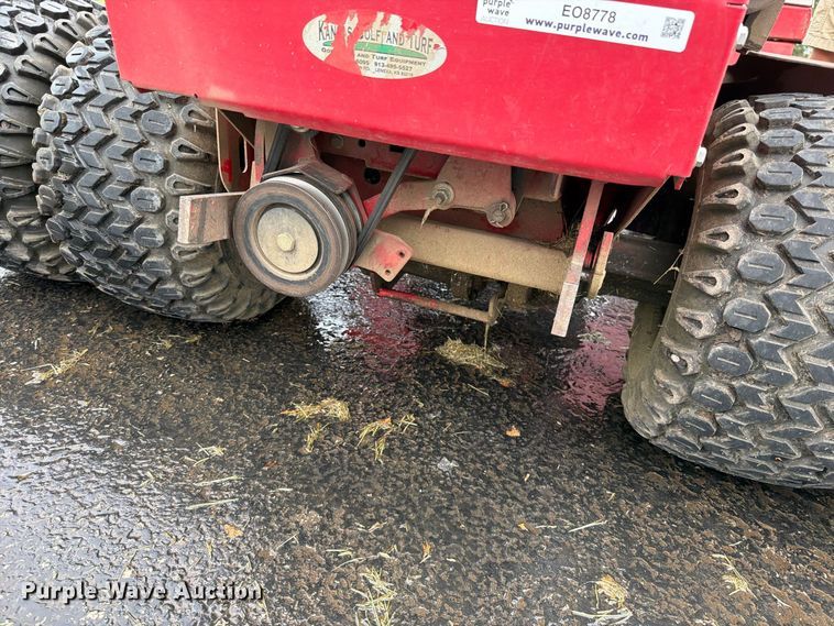 image for item EO8778 Ventrac 4500Z municipal tractor