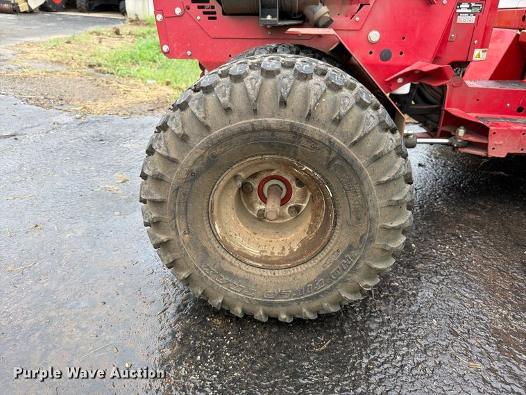 image for item EO8778 Ventrac 4500Z municipal tractor