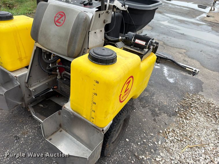 image for item EO8779 LT Rich Z Spray turf sprayer