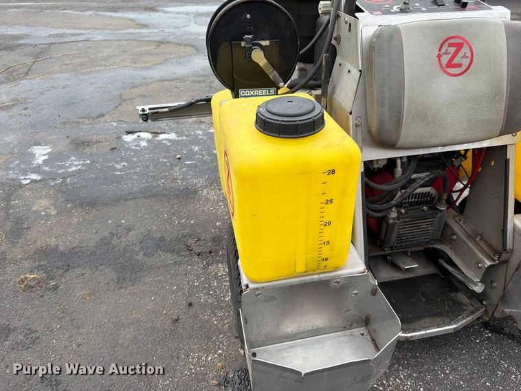 image for item EO8779 LT Rich Z Spray turf sprayer