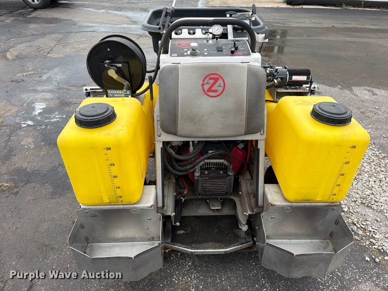 image for item EO8779 LT Rich Z Spray turf sprayer