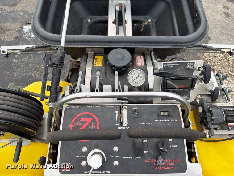 image for item EO8779 LT Rich Z Spray turf sprayer