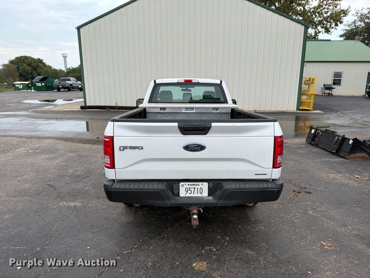 image for item EO8780 2016 Ford F150 XL pickup truck
