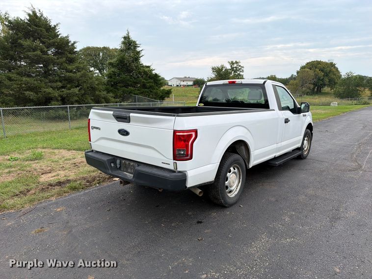 image for item EO8781 2015 Ford F150 XL pickup truck