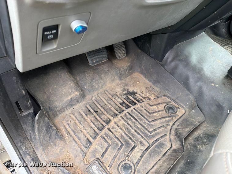 image for item EO8781 2015 Ford F150 XL pickup truck