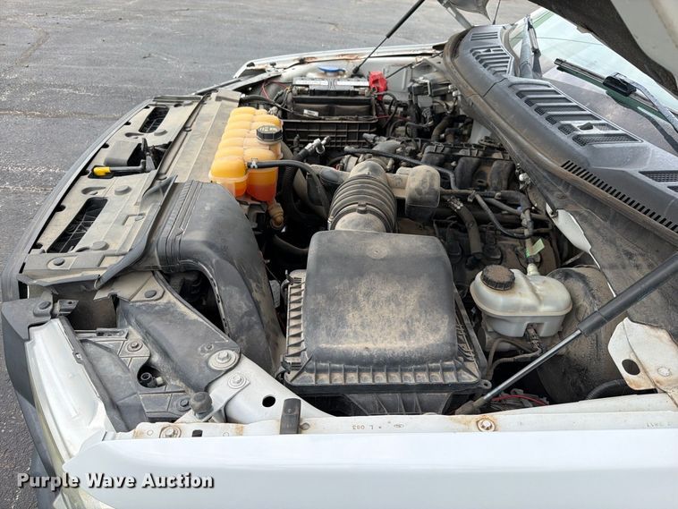 image for item EO8781 2015 Ford F150 XL pickup truck