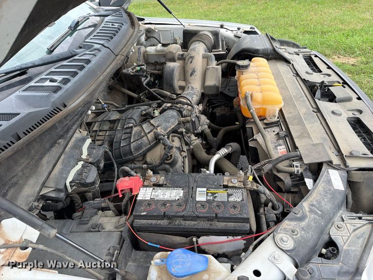 image for item EO8781 2015 Ford F150 XL pickup truck
