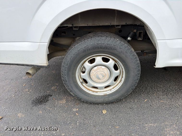 image for item EO8781 2015 Ford F150 XL pickup truck