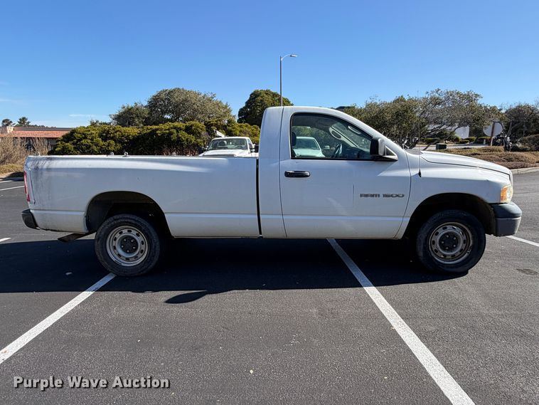 image for item EP3027 2003 Dodge Ram pickup truck