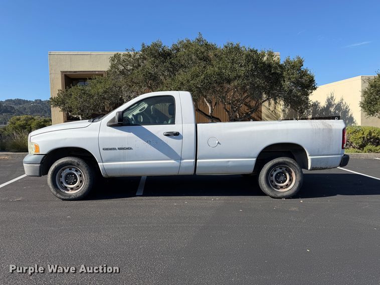 image for item EP3027 2003 Dodge Ram pickup truck