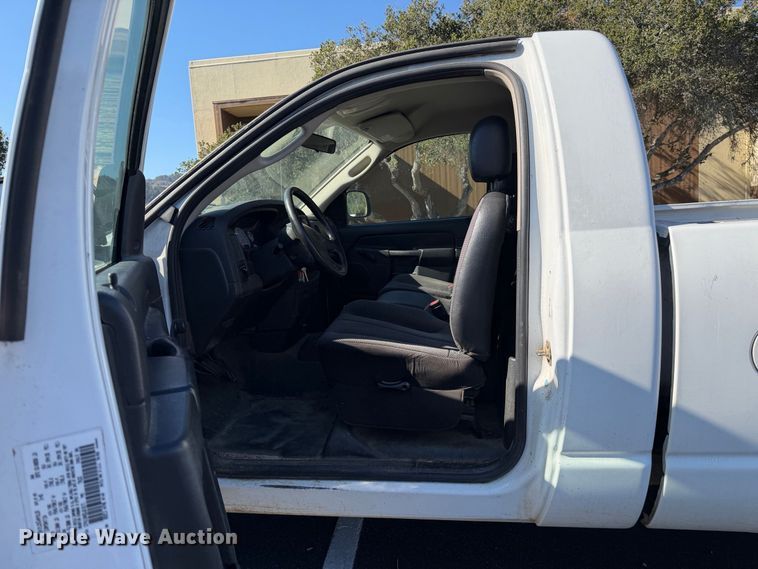 image for item EP3027 2003 Dodge Ram pickup truck