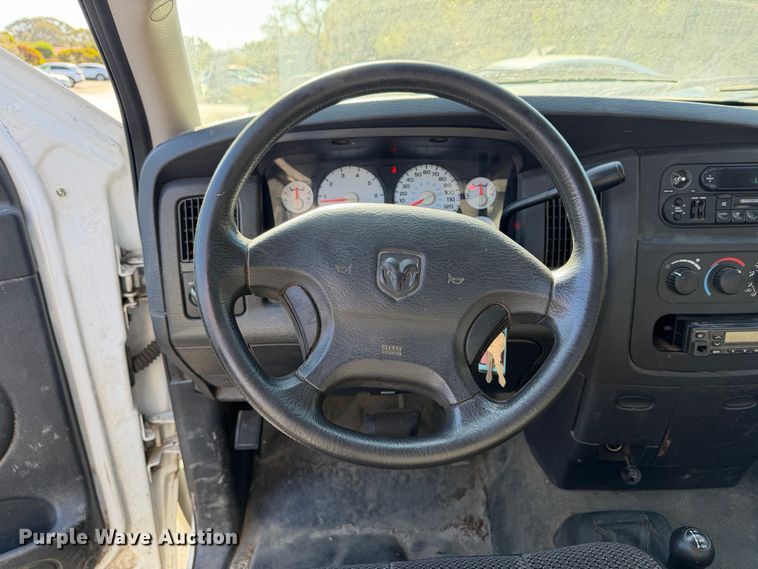 image for item EP3027 2003 Dodge Ram pickup truck