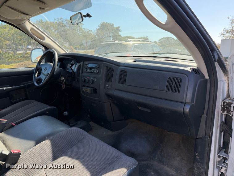 image for item EP3027 2003 Dodge Ram pickup truck