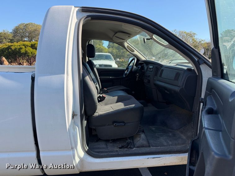 image for item EP3027 2003 Dodge Ram pickup truck